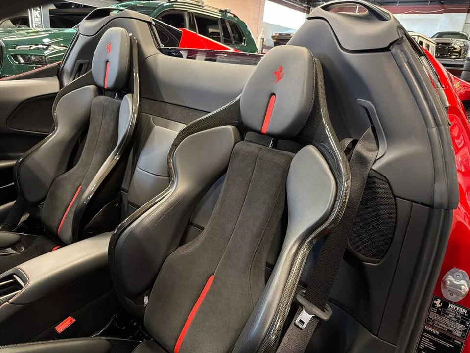 2022 Ferrari SF90 Spider - Image 21 of 31