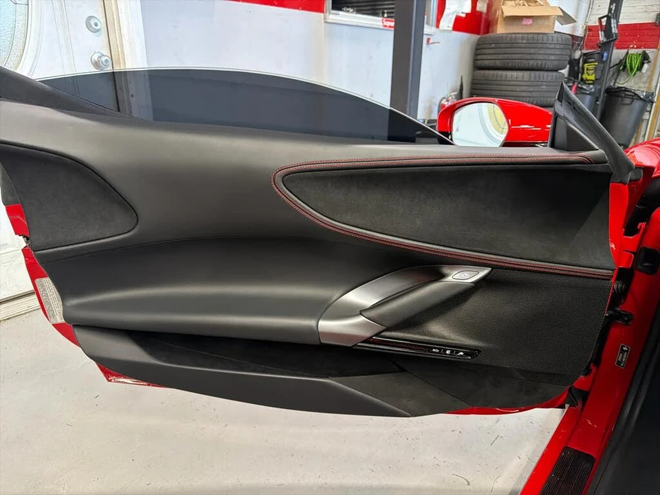 2022 Ferrari SF90 Spider - Image 23 of 31