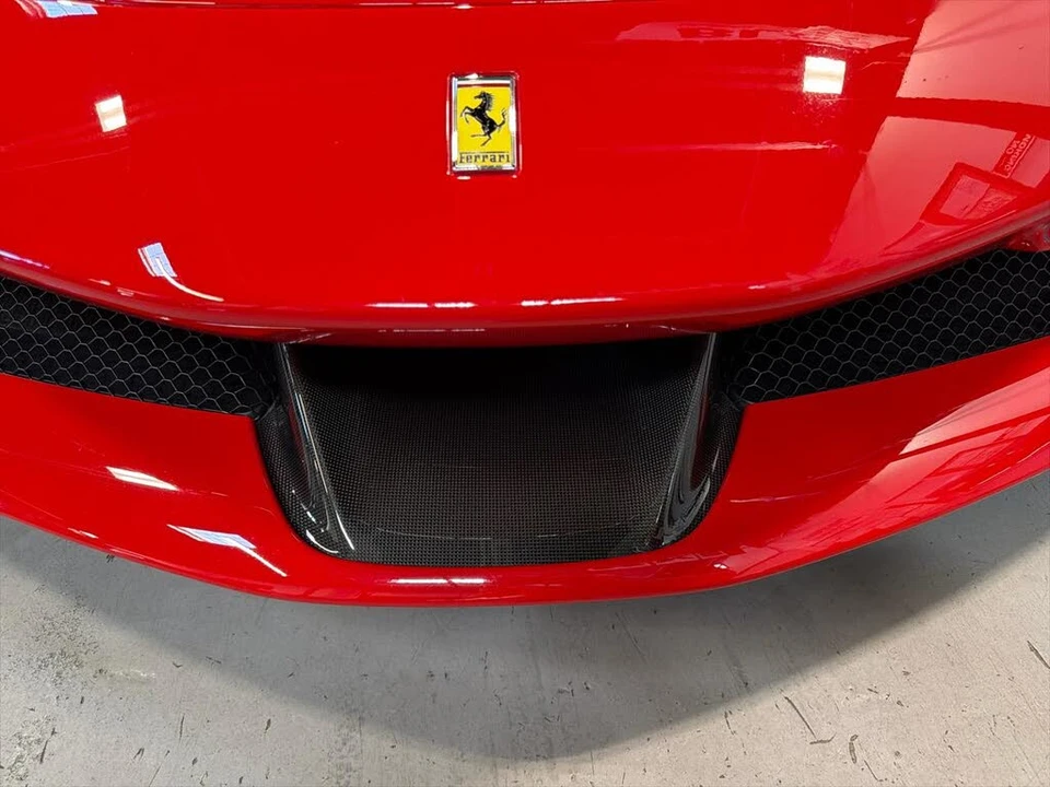 2022 Ferrari SF90 Spider - Image 12 of 31