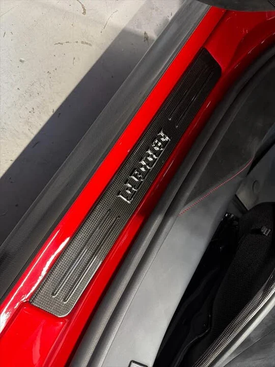 2022 Ferrari SF90 Spider - Image 22 of 31