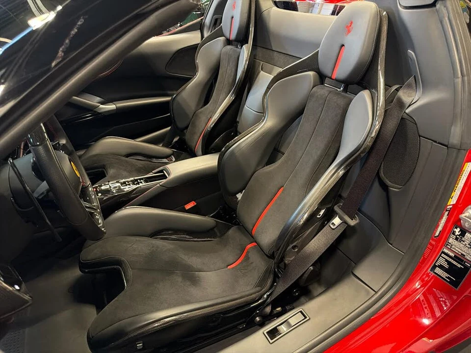 2022 Ferrari SF90 Spider - Image 20 of 31