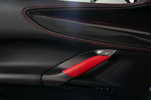 2022 Ferrari SF90 Spider - Image 15 of 31