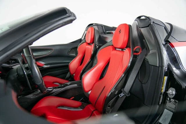 2022 Ferrari SF90 Spider - Image 16 of 31