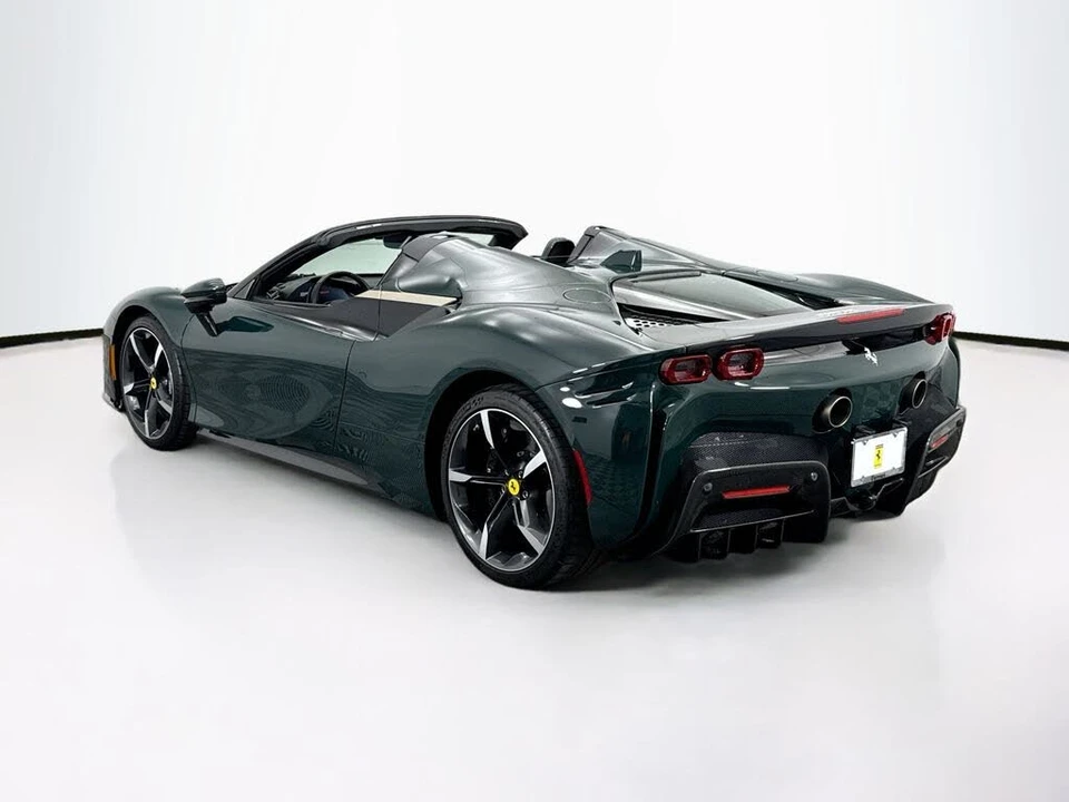 2022 Ferrari SF90 Spider - Image 7 of 31