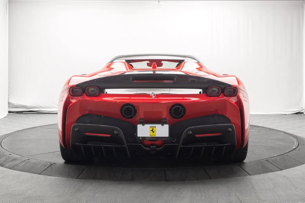 2022 Ferrari SF90 Spider - Image 15 of 31