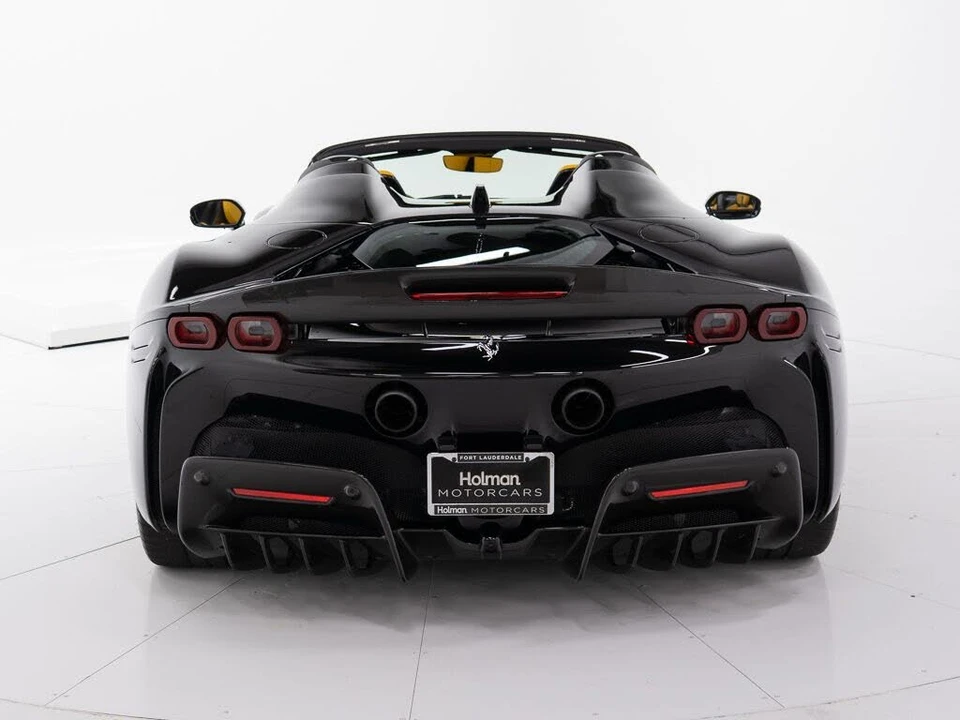 2022 Ferrari SF90 Spider - Image 4 of 6