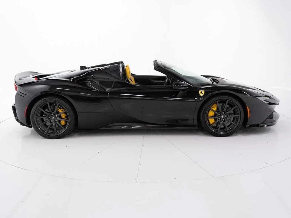 2022 Ferrari SF90 Spider - Image 6 of 6