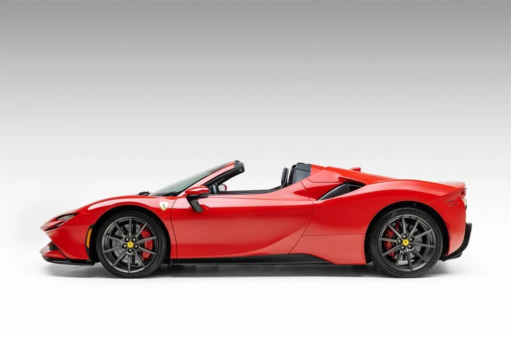 2022 Ferrari SF90 Spider - Image 5 of 31