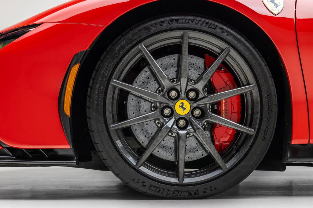2022 Ferrari SF90 Spider - Image 21 of 31