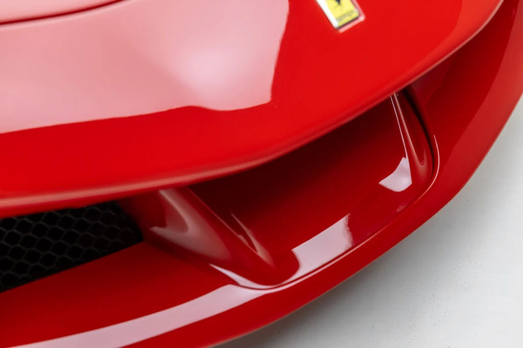 2022 Ferrari SF90 Spider - Image 24 of 31