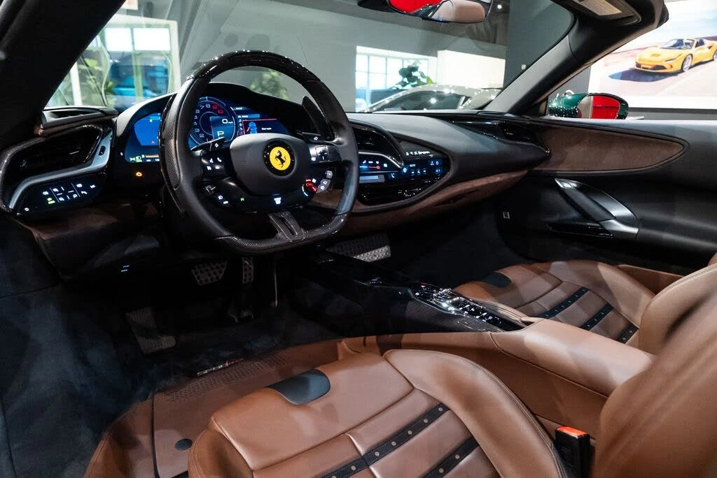 2022 Ferrari SF90 Spider - Image 29 of 31
