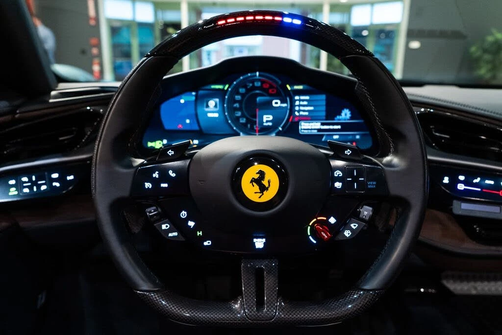 2022 Ferrari SF90 Spider - Image 5 of 31