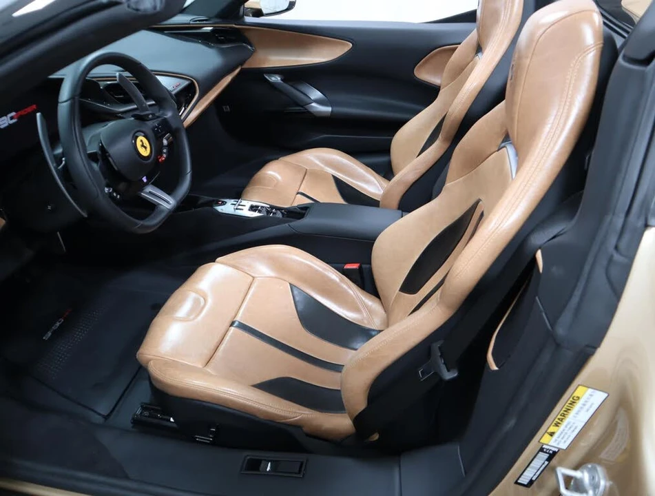 2022 Ferrari SF90 Spider - Image 15 of 31