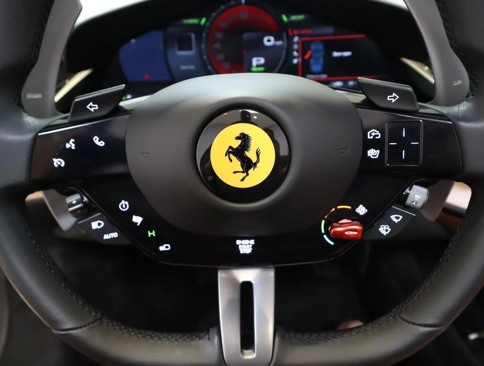 2022 Ferrari SF90 Spider - Image 19 of 31