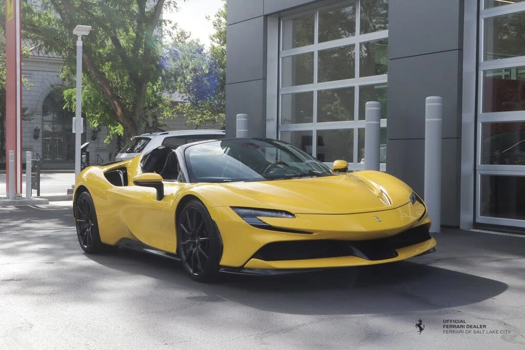 2022 Ferrari SF90 Spider - Image 8 of 17