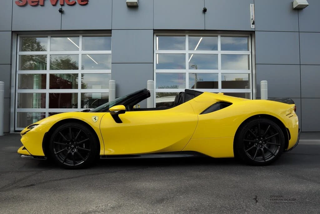 2022 Ferrari SF90 Spider - Image 2 of 17