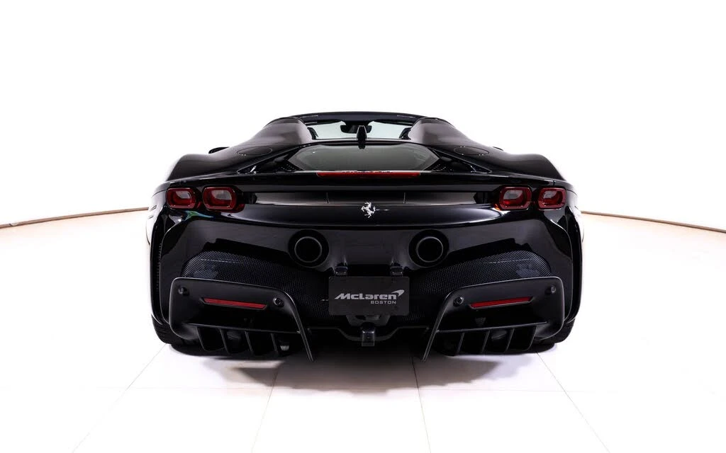 2022 Ferrari SF90 Spider - Image 6 of 31