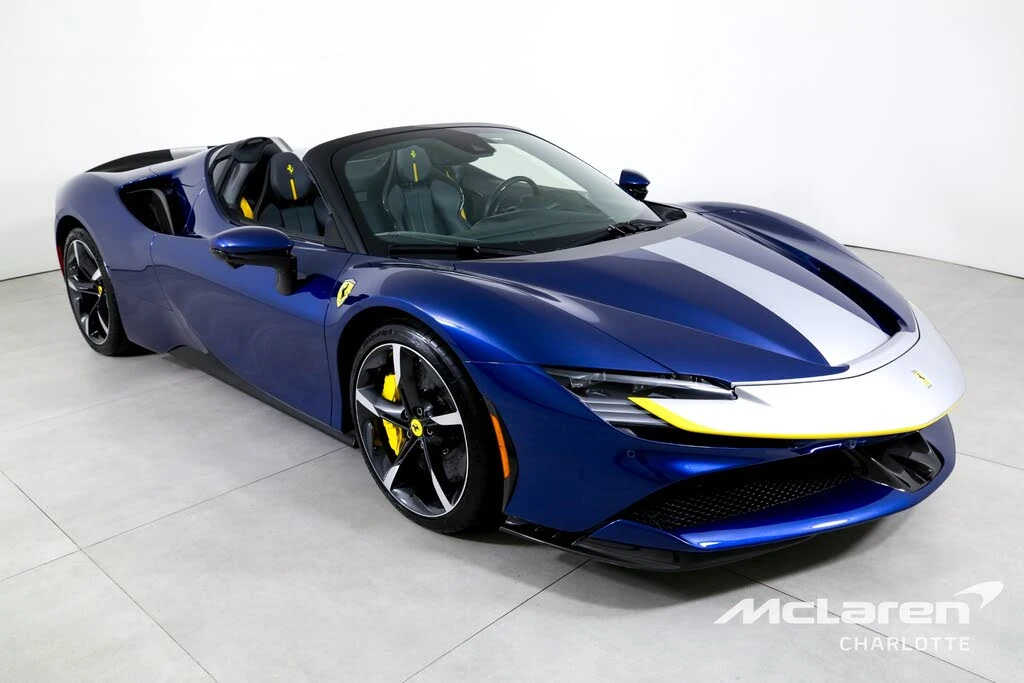 2022 Ferrari SF90 Spider - Image 4 of 31