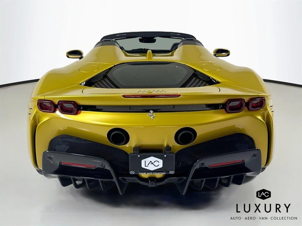 2022 Ferrari SF90 Spider - Image 7 of 7