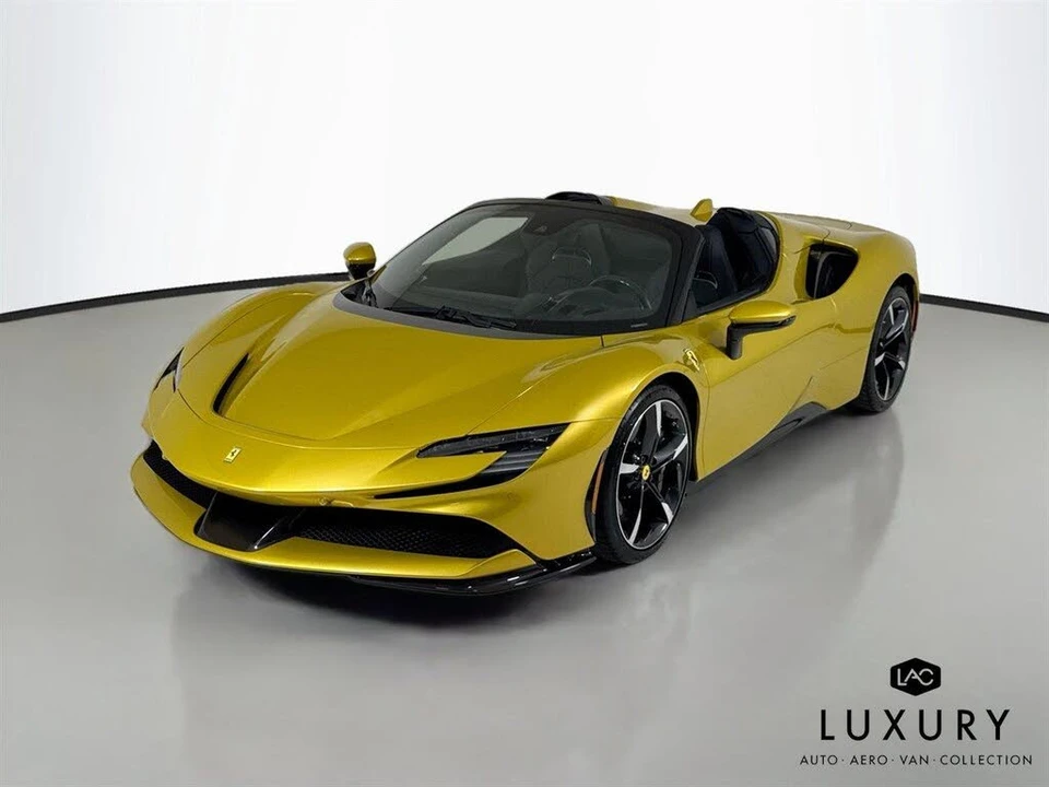2022 Ferrari SF90 Spider - Image 4 of 7