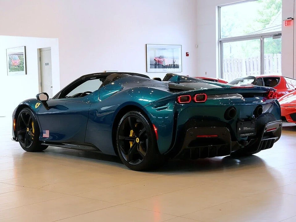 2022 Ferrari SF90 Spider - Image 2 of 31