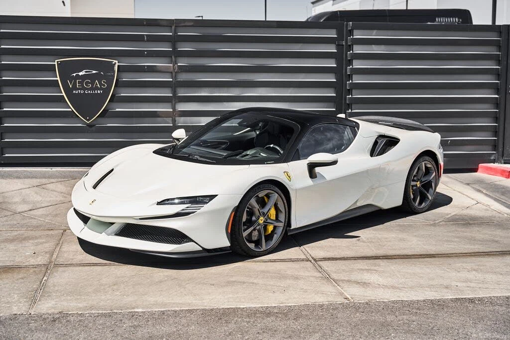 2022 Ferrari SF90 Spider - Image 6 of 31