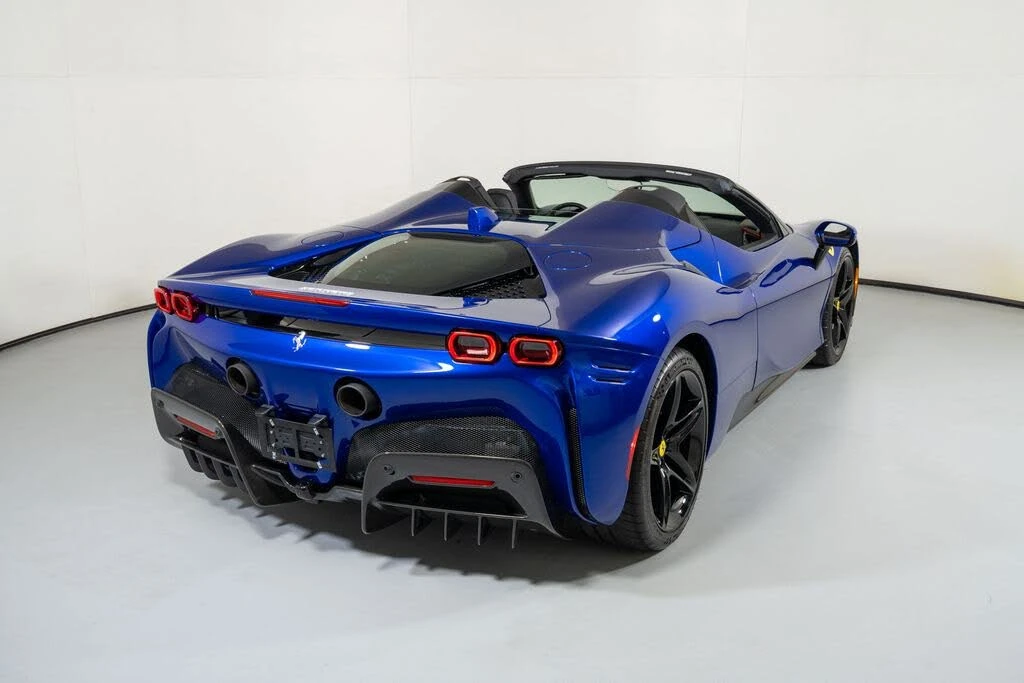 2022 Ferrari SF90 Spider - Image 2 of 31
