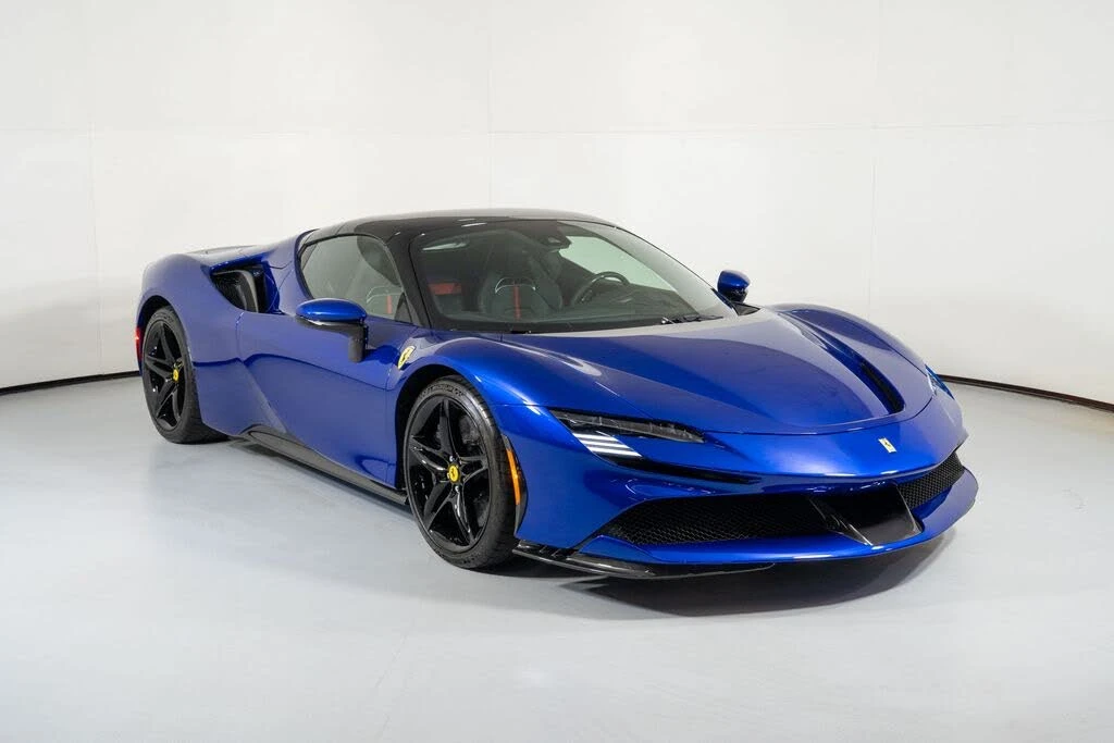2022 Ferrari SF90 Spider - Image 7 of 31