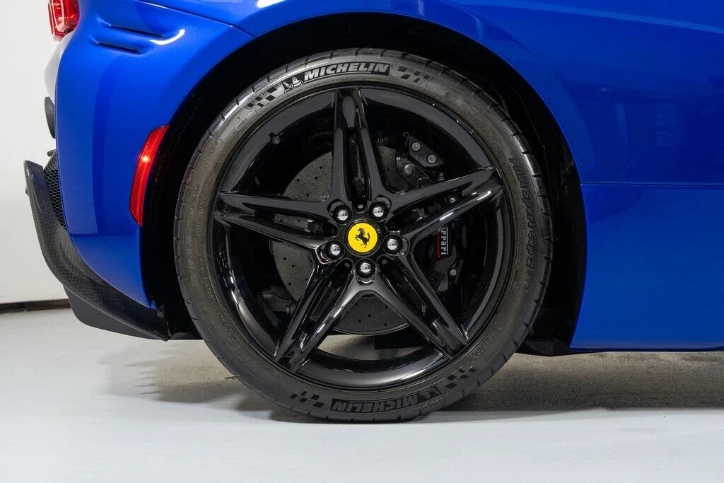2022 Ferrari SF90 Spider - Image 21 of 31