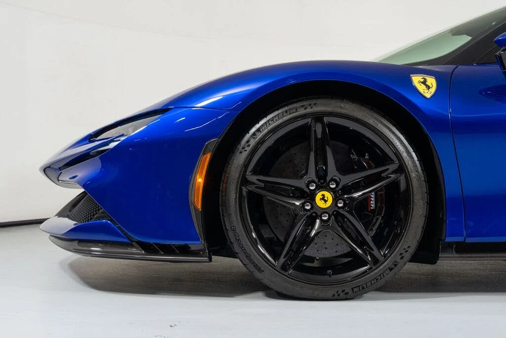 2022 Ferrari SF90 Spider - Image 13 of 31
