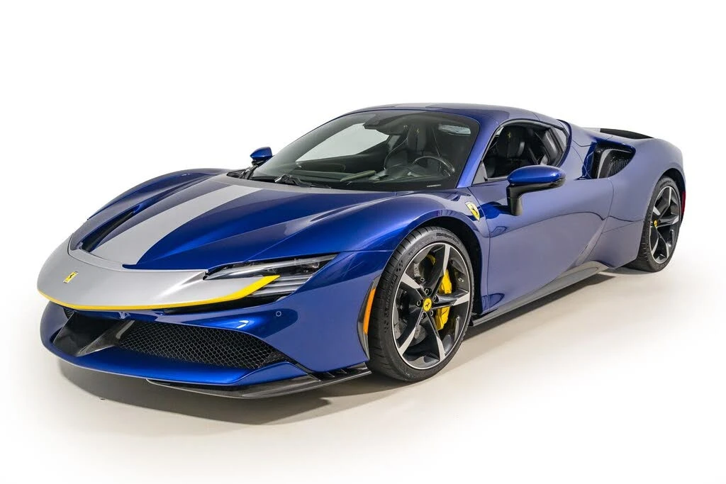 2022 Ferrari SF90 Spider - Image 12 of 31