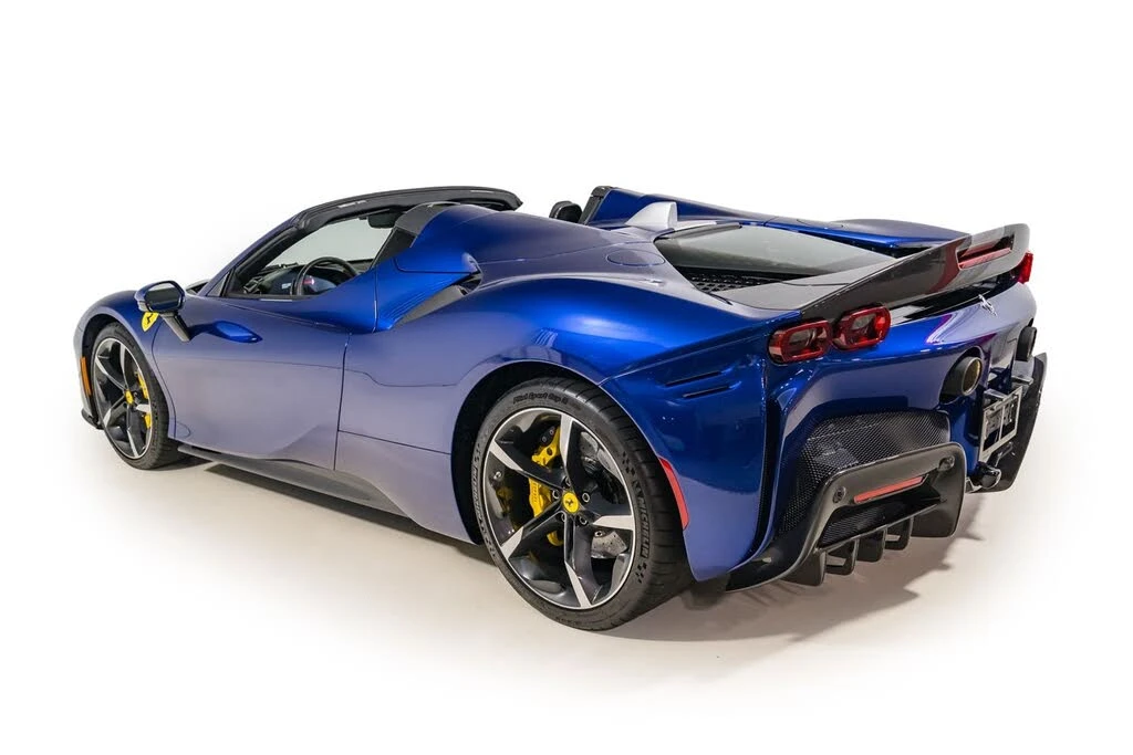 2022 Ferrari SF90 Spider - Image 4 of 31