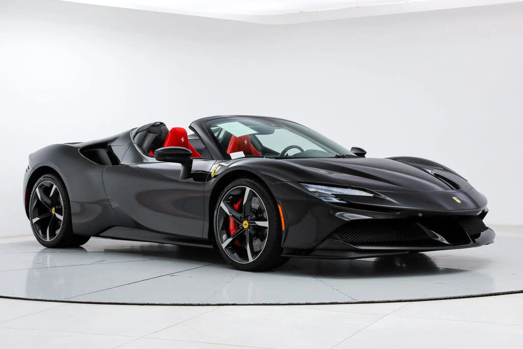 2022 Ferrari SF90 Spider - Image 11 of 31