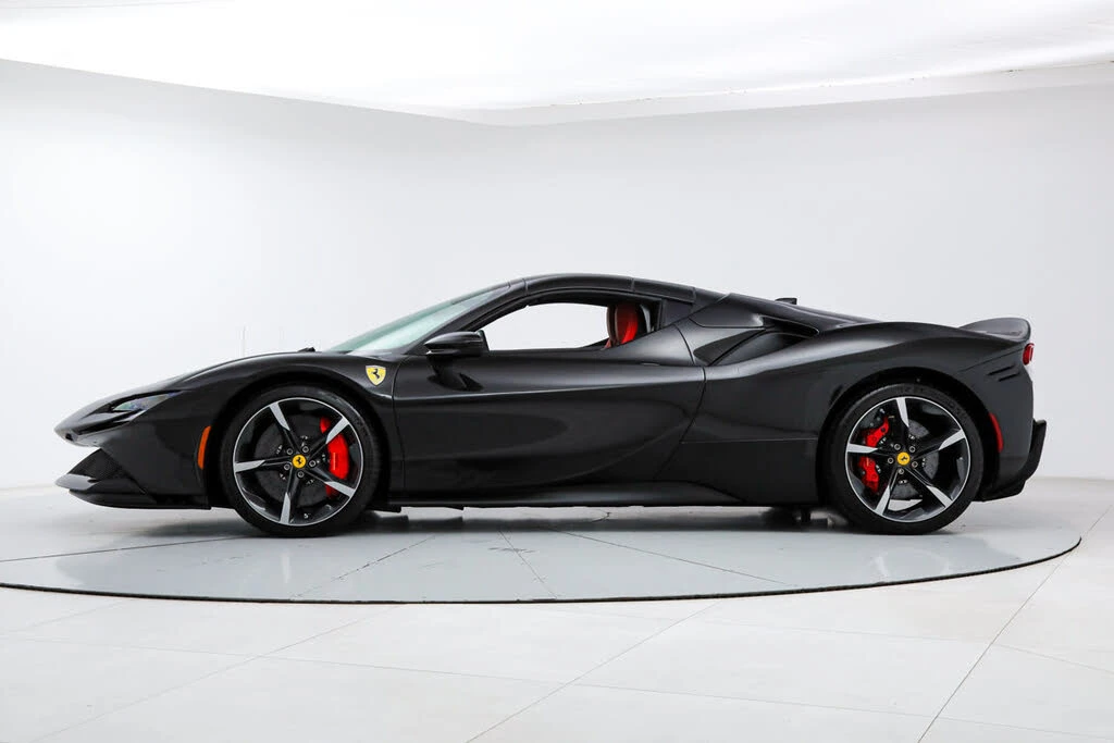 2022 Ferrari SF90 Spider - Image 10 of 31