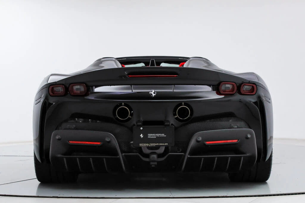 2022 Ferrari SF90 Spider - Image 7 of 31