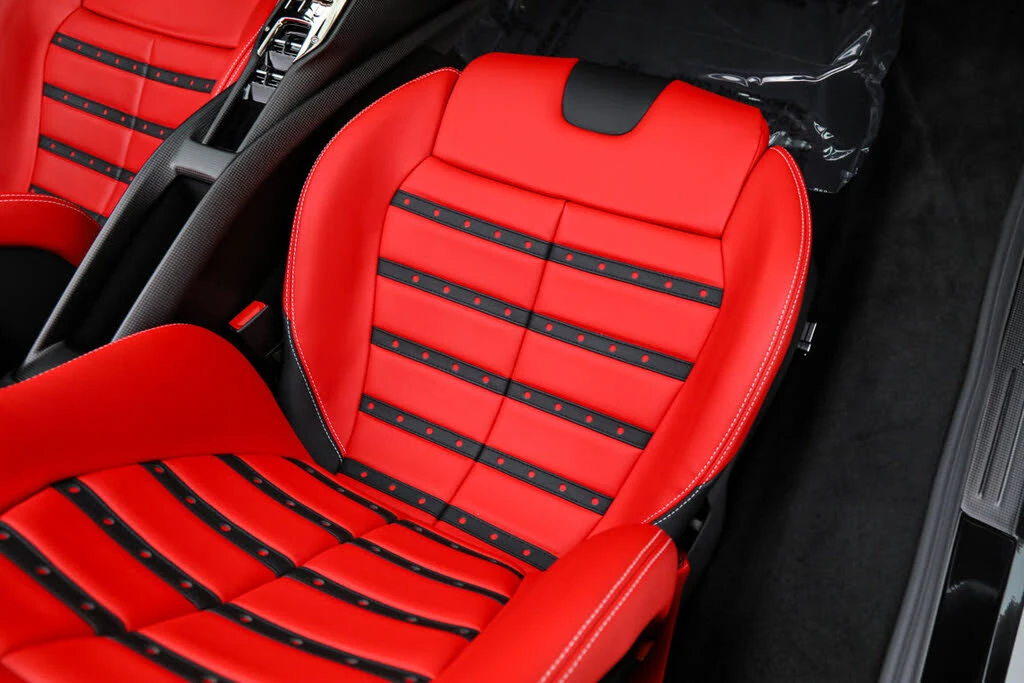 2022 Ferrari SF90 Spider - Image 28 of 31