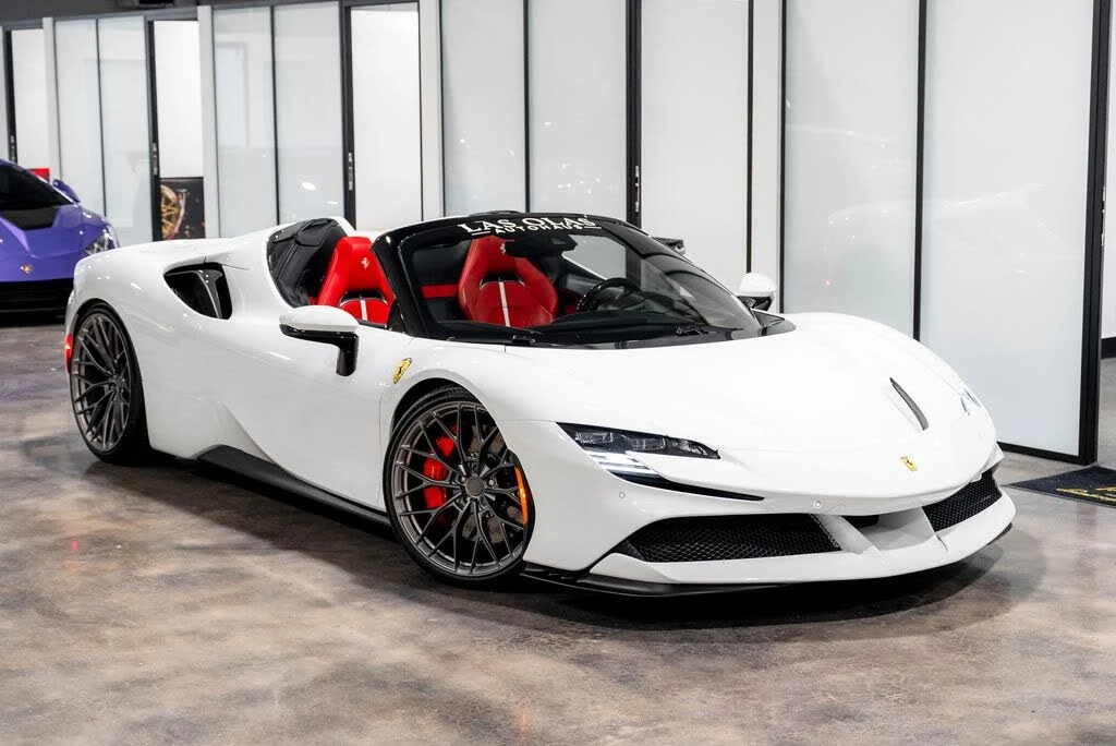2022 Ferrari SF90 Spider - Image 7 of 31