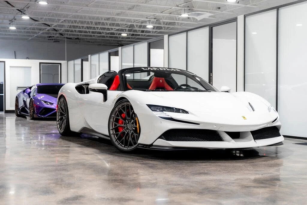 2022 Ferrari SF90 Spider - Image 6 of 31