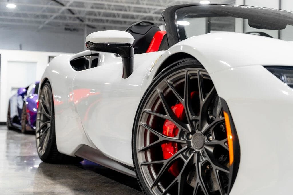 2022 Ferrari SF90 Spider - Image 9 of 31