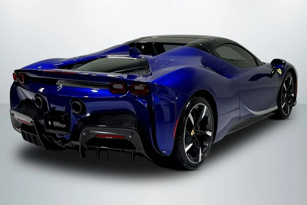 2022 Ferrari SF90 Spider - Image 7 of 30