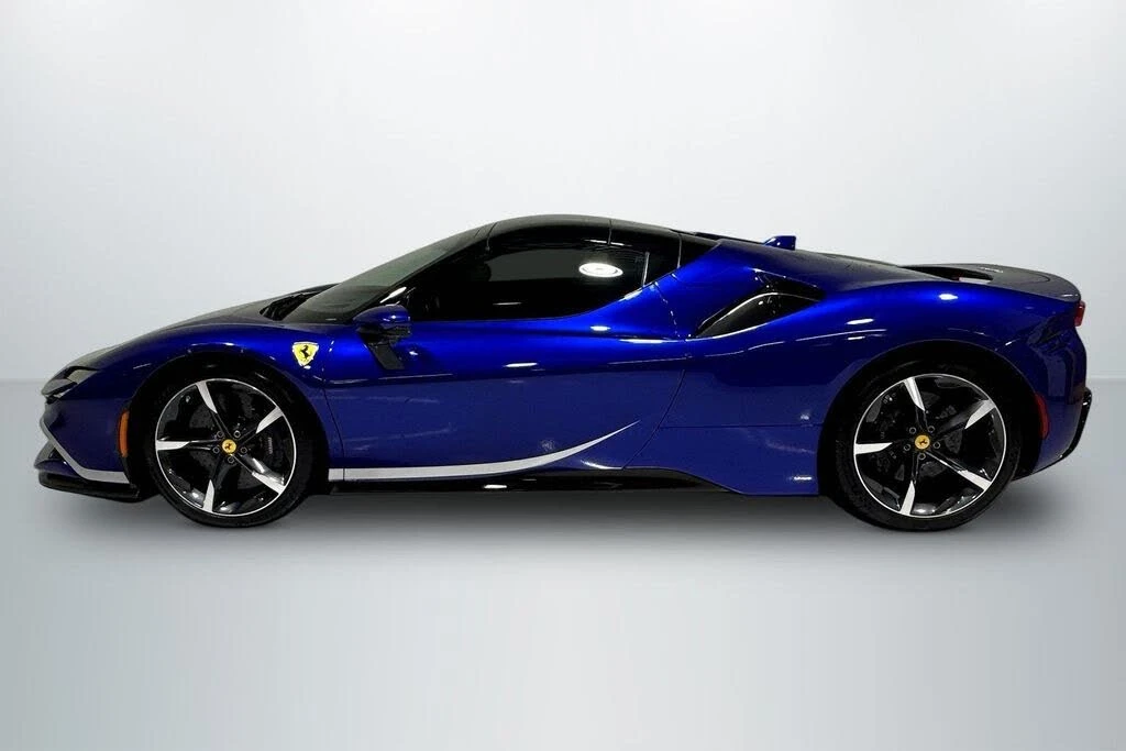 2022 Ferrari SF90 Spider - Image 8 of 30