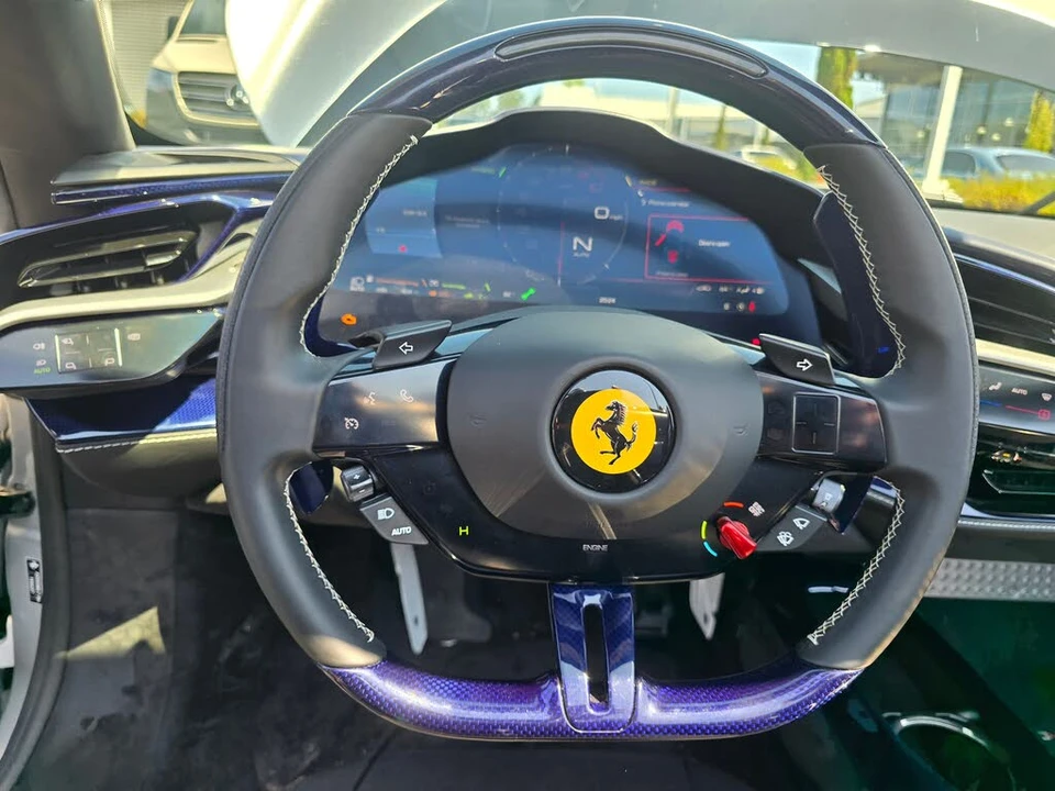2022 Ferrari SF90 Spider - Image 17 of 31