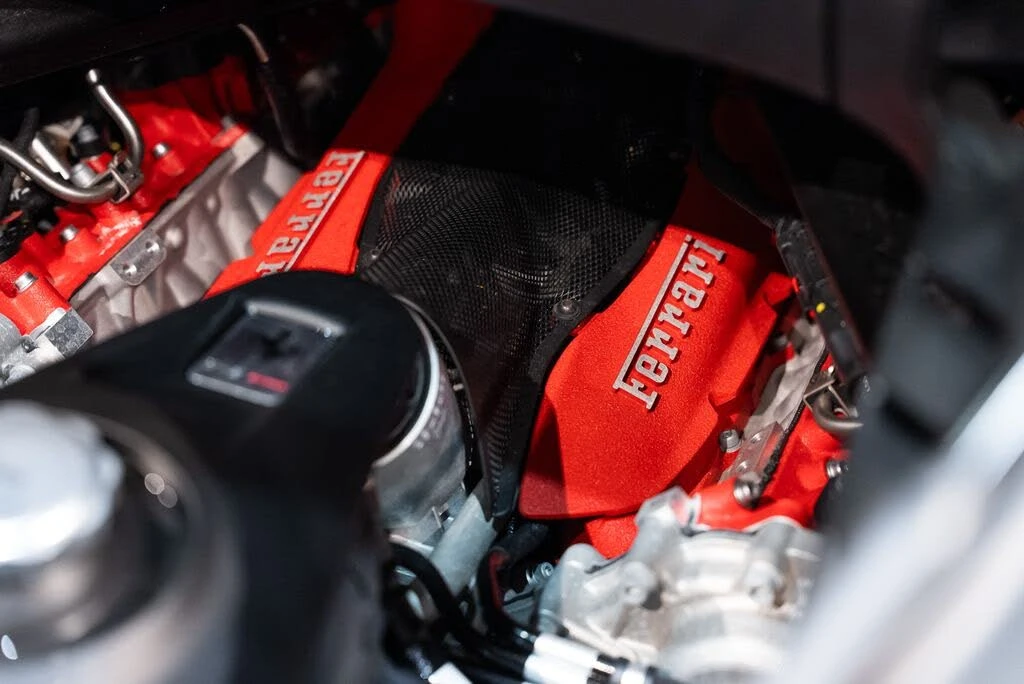 2022 Ferrari SF90 Spider - Image 24 of 31