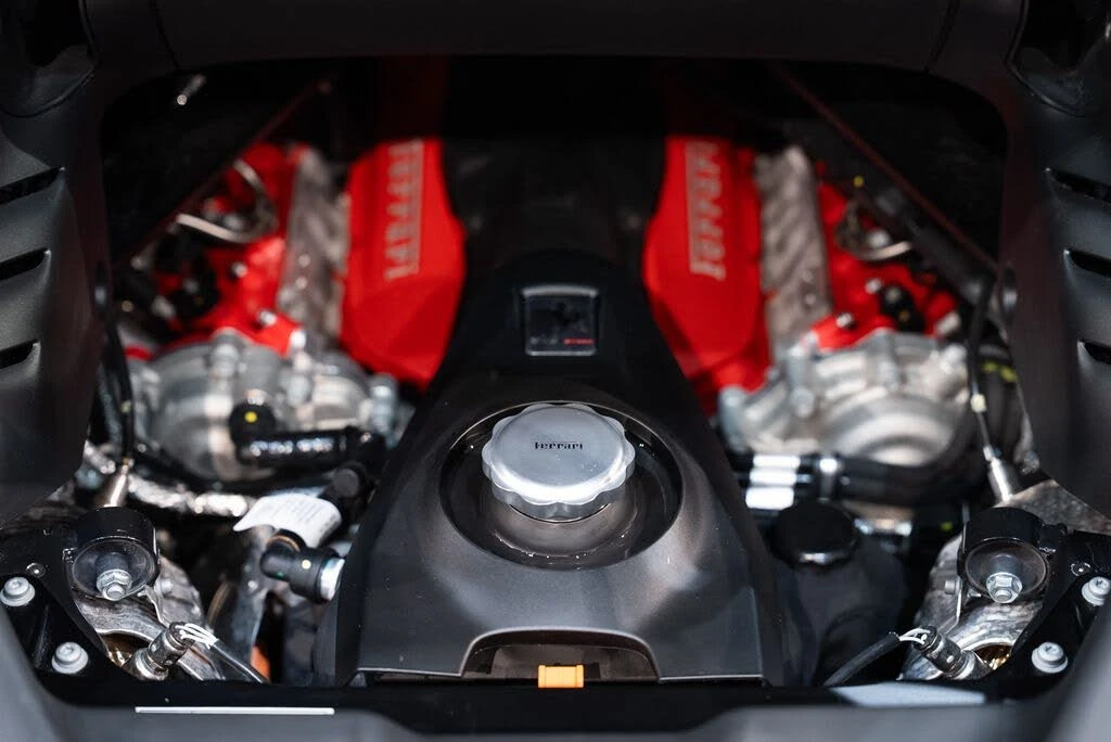 2022 Ferrari SF90 Spider - Image 21 of 31
