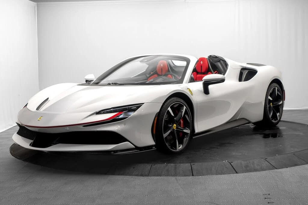 2022 Ferrari SF90 Spider - Image 7 of 31