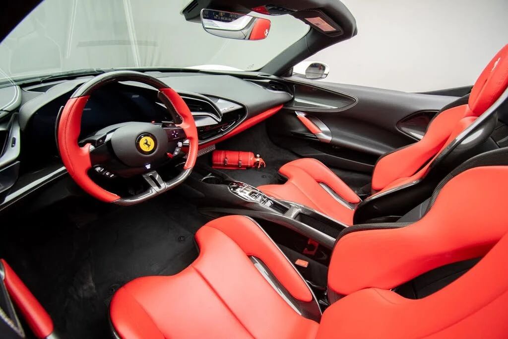 2022 Ferrari SF90 Spider - Image 19 of 31