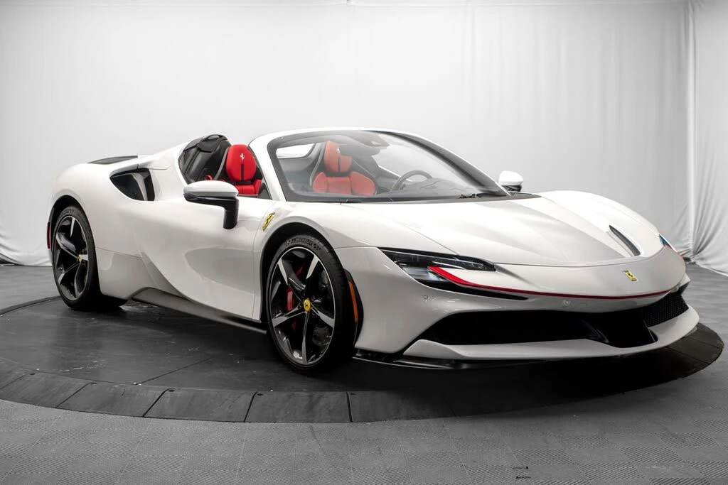 2022 Ferrari SF90 Spider - Image 9 of 31