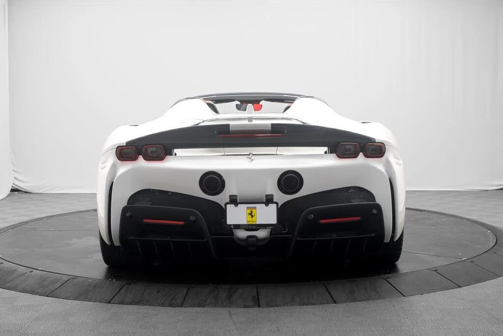 2022 Ferrari SF90 Spider - Image 4 of 31