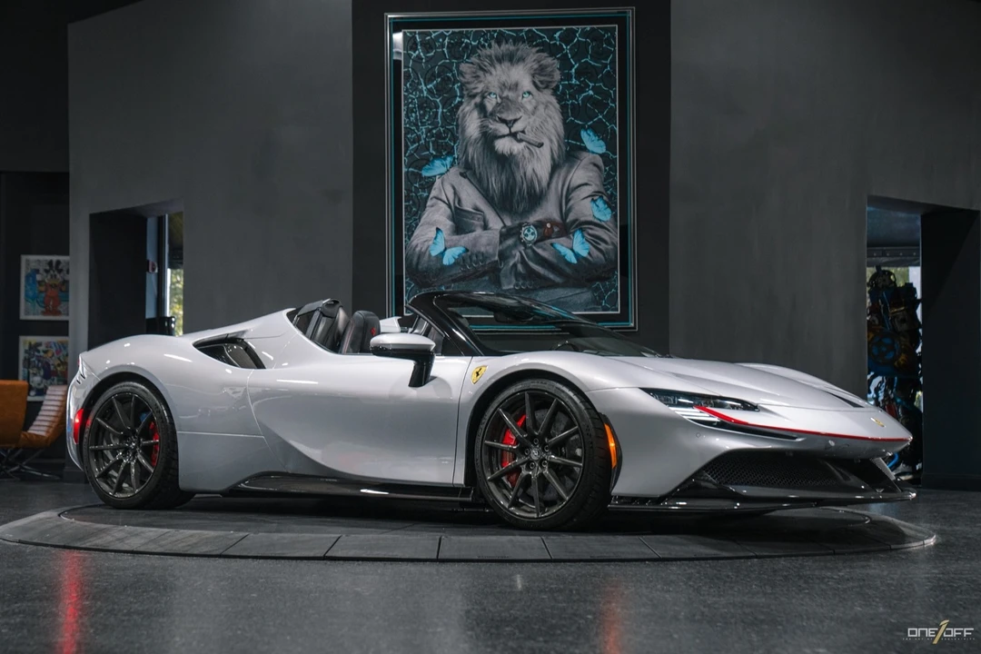 2022 Ferrari SF90 Spider - Image 5 of 12