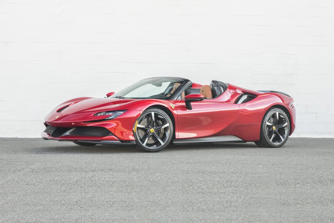 2022 Ferrari SF90 Spider - Image 5 of 31